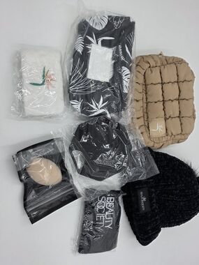 Black Knit Beanie,make up bag,fanny pack, blender,headbands, ect